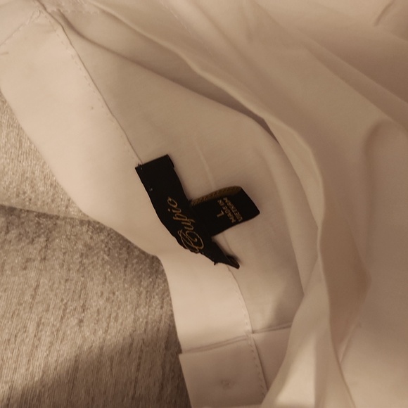 White button back off the shoulder blouse - Picture 4 of 5